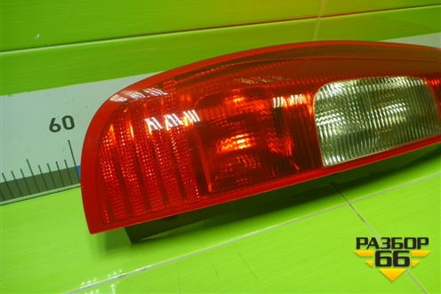 Фонарь задний левый (MN186269) для Mitsubishi Colt с 2004г