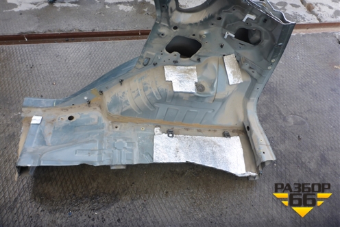 Крыло заднее правое для Mitsubishi Colt с 2004г