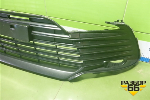 Решетка в передний бампер центральная (после 2020г) (5311306250) для Toyota Camry V70 с 2017г (Камри)