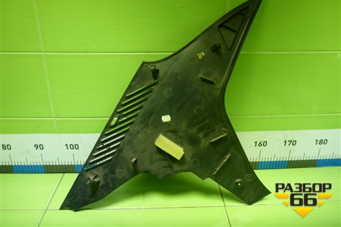 Обшивка стойки задняя верхняя правая (8200212991) для Renault Logan с 2004-2015г (Логан)