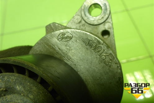 Кронштейн ролика натяжителя (T39163) для Renault Logan с 2004-2015г (Логан)