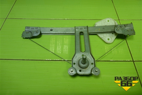 Стеклоподъёмник механический задний правый для Renault Logan с 2004-2015г (Логан)