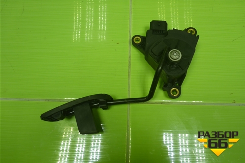 Педаль газа электронная (18002AX700) для Nissan Tiida (C11X) с 2004-2013г