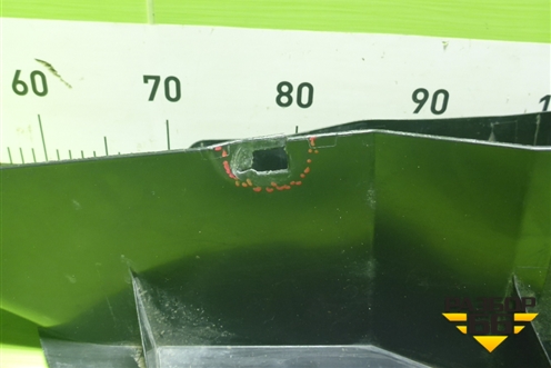 Пыльник заднего бампера правый (5872360110) для Lexus LX-570 с 2015г (ЛХ)