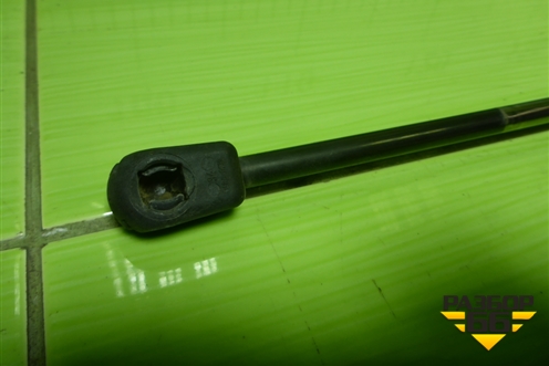 Амортизатор двери багажника (MR959247) для Mitsubishi Colt с 2004г
