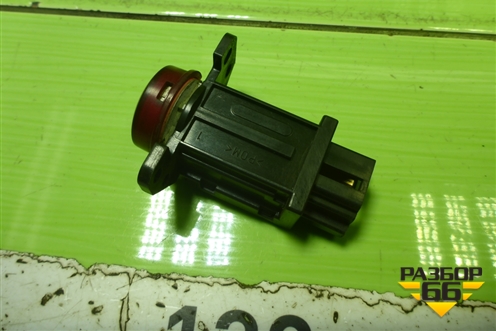 Кнопка аварийной сигнализации для Mitsubishi Colt с 2004г