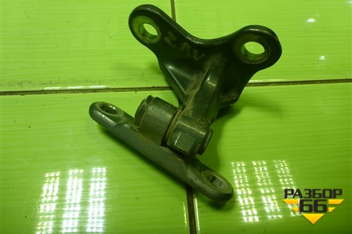 Петля двери задней правой верхняя для Mitsubishi Colt с 2004г