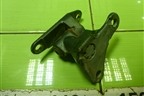 Петля двери передней левой нижняя для Mitsubishi Colt с 2004г