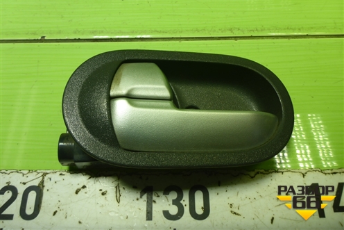 Ручка внутренняя двери передней левой для Mitsubishi Colt с 2004г