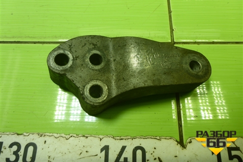 Кронштейн двигателя правый (1.3л 135930) (MR594202) для Mitsubishi Colt с 2004г