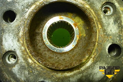 Кулак поворотный передний левый для Peugeot 408 с 2012г