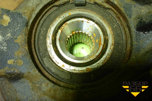 Кулак поворотный передний левый для Peugeot 408 с 2012г