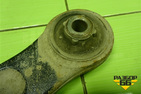 Рычаг передний правый для Peugeot 408 с 2012г