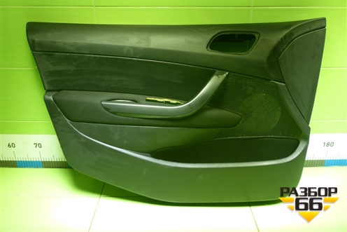 Обшивка двери передней левой под электрику (96761565ZD) для Peugeot 408 с 2012г