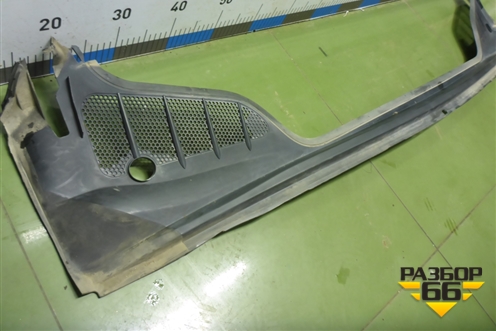 Решетка стеклоочистителей (9670445477) для Peugeot 408 с 2012г