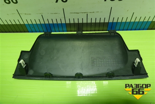 Накладка внутренняя (на консоль) (68413EL00A) для Nissan Tiida (C11X) с 2004-2013г