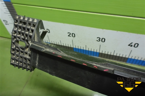 Кронштейн решетки стеклоочистителей (9671675380) для Peugeot 408 с 2012г