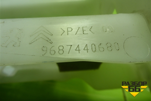 Кронштейн блока предохранителей (салонного) (9687440680) для Peugeot 408 с 2012г