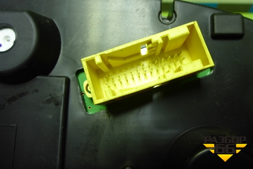 Щиток приборов МКПП (9674994880) для Peugeot 408 с 2012г