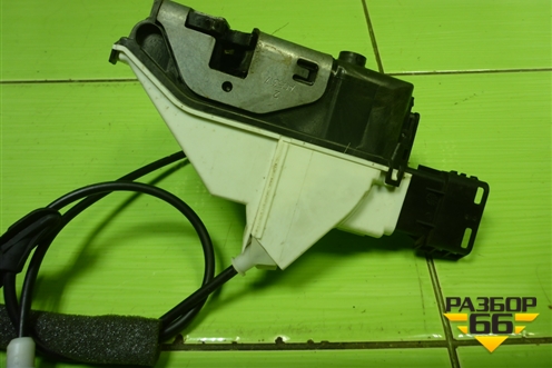 Замок двери передней правой для Peugeot 408 с 2012г