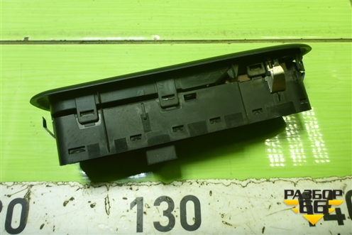 Модуль управления стеклоподъёмниками (на две двери) (96776250ZD) для Peugeot 408 с 2012г