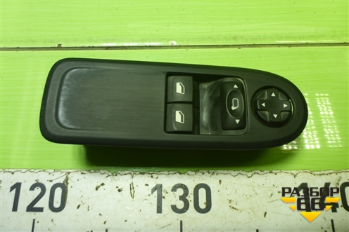 Модуль управления стеклоподъёмниками (на две двери) (96776250ZD) для Peugeot 408 с 2012г