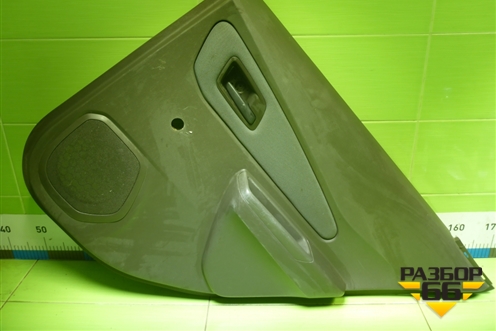 Обшивка двери задней правой под механику (94774804) для Chevrolet Cobalt с 2012г (Кобальт)