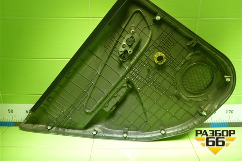 Обшивка двери задней правой под механику (94774804) для Chevrolet Cobalt с 2012г (Кобальт)