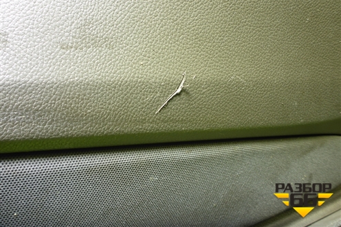 Обшивка двери передней правой под электрику (94778751) для Chevrolet Cobalt с 2012г (Кобальт)