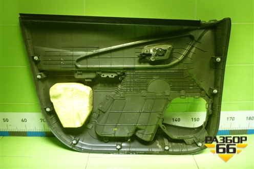 Обшивка двери передней правой под электрику (94778751) для Chevrolet Cobalt с 2012г (Кобальт)