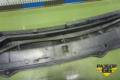 Решетка стеклоочистителей (52031610) для Chevrolet Cobalt с 2012г (Кобальт)