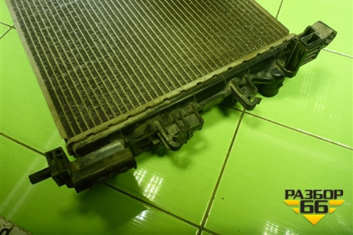 Радиатор охлаждения для Chevrolet Cobalt с 2012г (Кобальт)