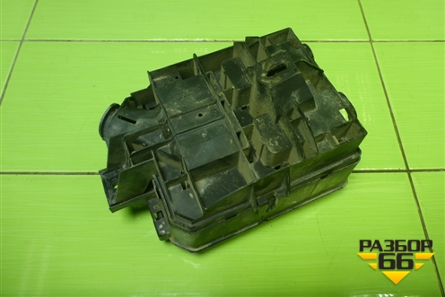 Блок предохранителей подкапотный (95131766) для Chevrolet Cobalt с 2012г (Кобальт)