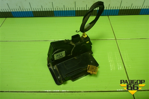 Замок двери передней правой (13589503) для Chevrolet Cobalt с 2012г (Кобальт)