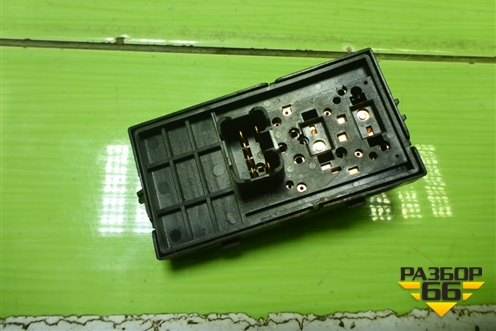 Кнопка стеклоподъёмника (передняя правая) (202008427) для Chevrolet Cobalt с 2012г (Кобальт)