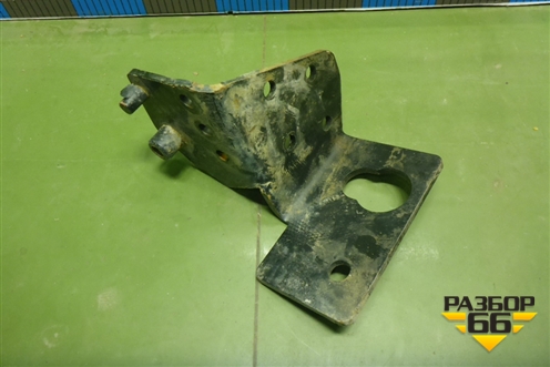 Кронштейн кабины (403MCA02000) для DAYUN CGC4250