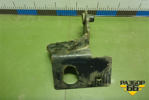 Кронштейн кабины (403MCA02000) для DAYUN CGC4250