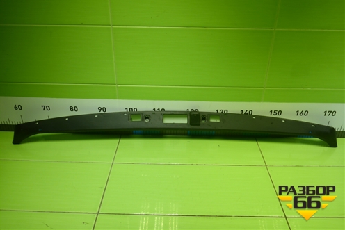 Накладка двери багажника (16542911) для BMW X6 G06 с 2019г (Х6 Г06)