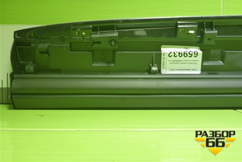 Накладка двери передней правой (новая) (8889688743) для Geely Monjaro с 2021г (Монджаро)