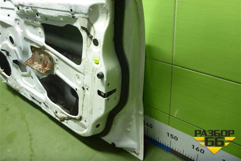 Дверь передняя правая (5700A170) для Mitsubishi Lancer-9  с 2003-2008г (Лансер)