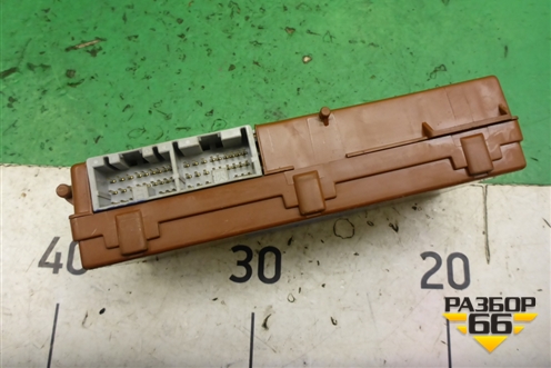 Блок комфорта (MR587873) для Mitsubishi Lancer-9  с 2003-2008г (Лансер)