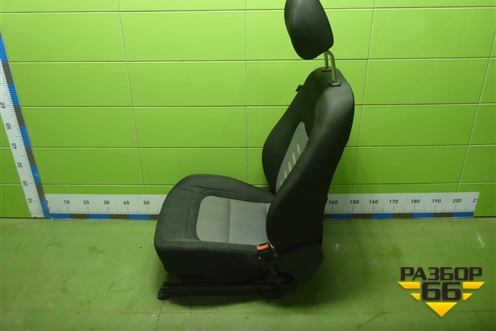 Сиденья комплект (5ти дверный хетчбэк AIR BAG подогрев) для Kia Ceed с 2012-2018г (Сид 2)