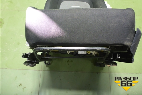 Сиденья комплект (5ти дверный хетчбэк AIR BAG подогрев) для Kia Ceed с 2012-2018г (Сид 2)