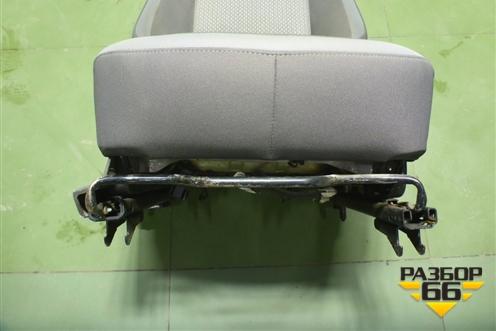 Сиденье переднее правое для Chevrolet Cobalt с 2012г (Кобальт)