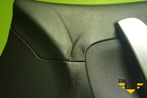 Обшивка двери передней правой под электрику (5ти дверный кузов) для Kia Ceed с 2012-2018г (Сид 2)