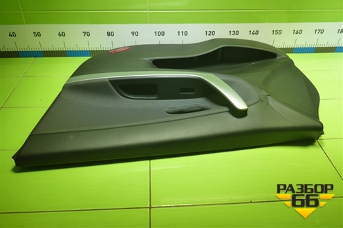 Обшивка двери передней правой под электрику (5ти дверный кузов) для Kia Ceed с 2012-2018г (Сид 2)