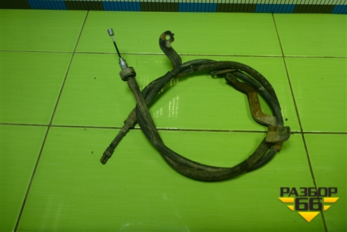 Трос стояночного тормоза (левый хетчбэк) для Kia Ceed с 2012-2018г (Сид 2)