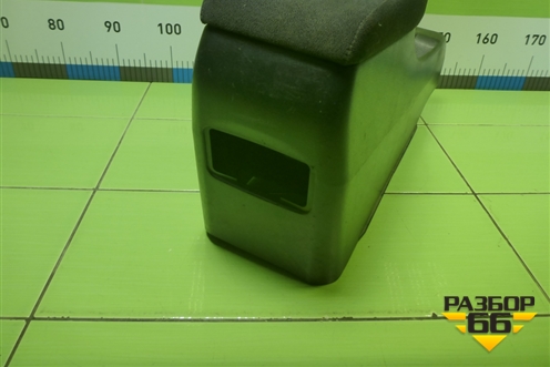 Подлокотник (MR512526) для Mitsubishi Lancer-9  с 2003-2008г (Лансер)