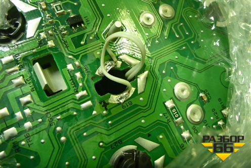 Щиток приборов МКПП (MN151543) для Mitsubishi Lancer-9  с 2003-2008г (Лансер)