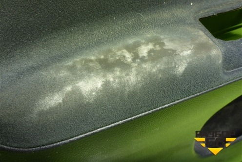 Обшивка двери передней левой под электрику (MR444241) для Mitsubishi Lancer-9  с 2003-2008г (Лансер)